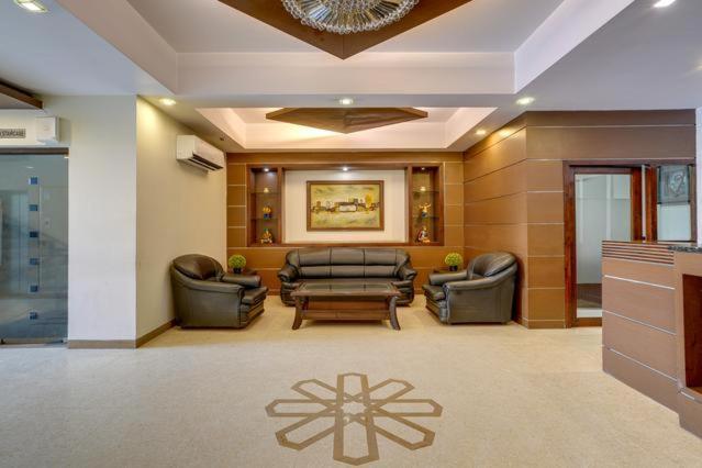 Hotel Bluestone 가지아바드 외부 사진